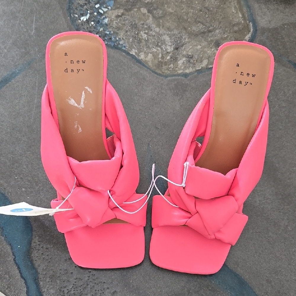 A New Day Women's Pink Sandals